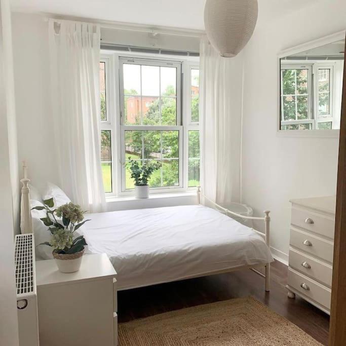Fab Spot In Central London Bagian luar foto